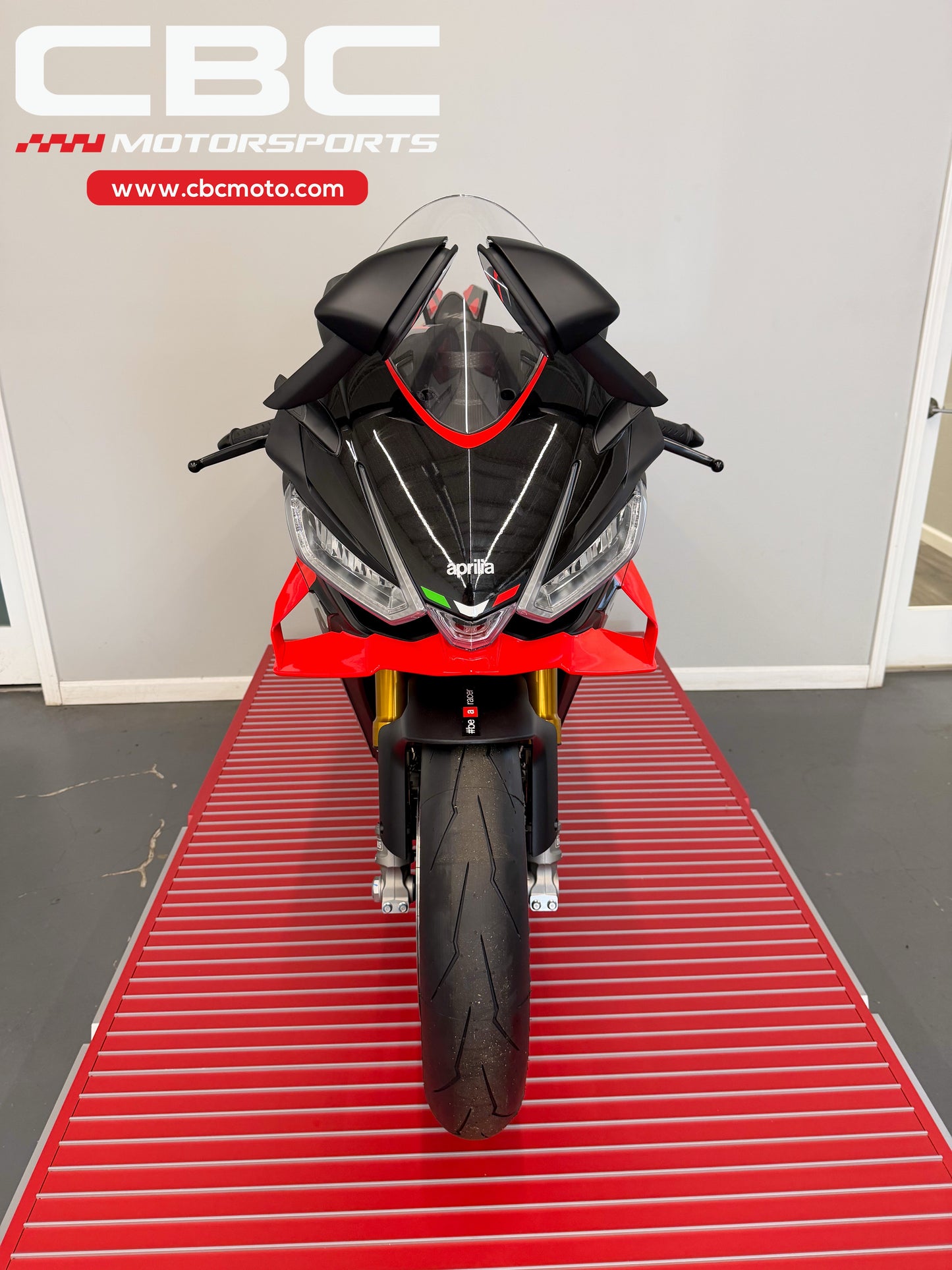 2026 Aprilia RSV4 Factory - Dark Kraken - AP2110