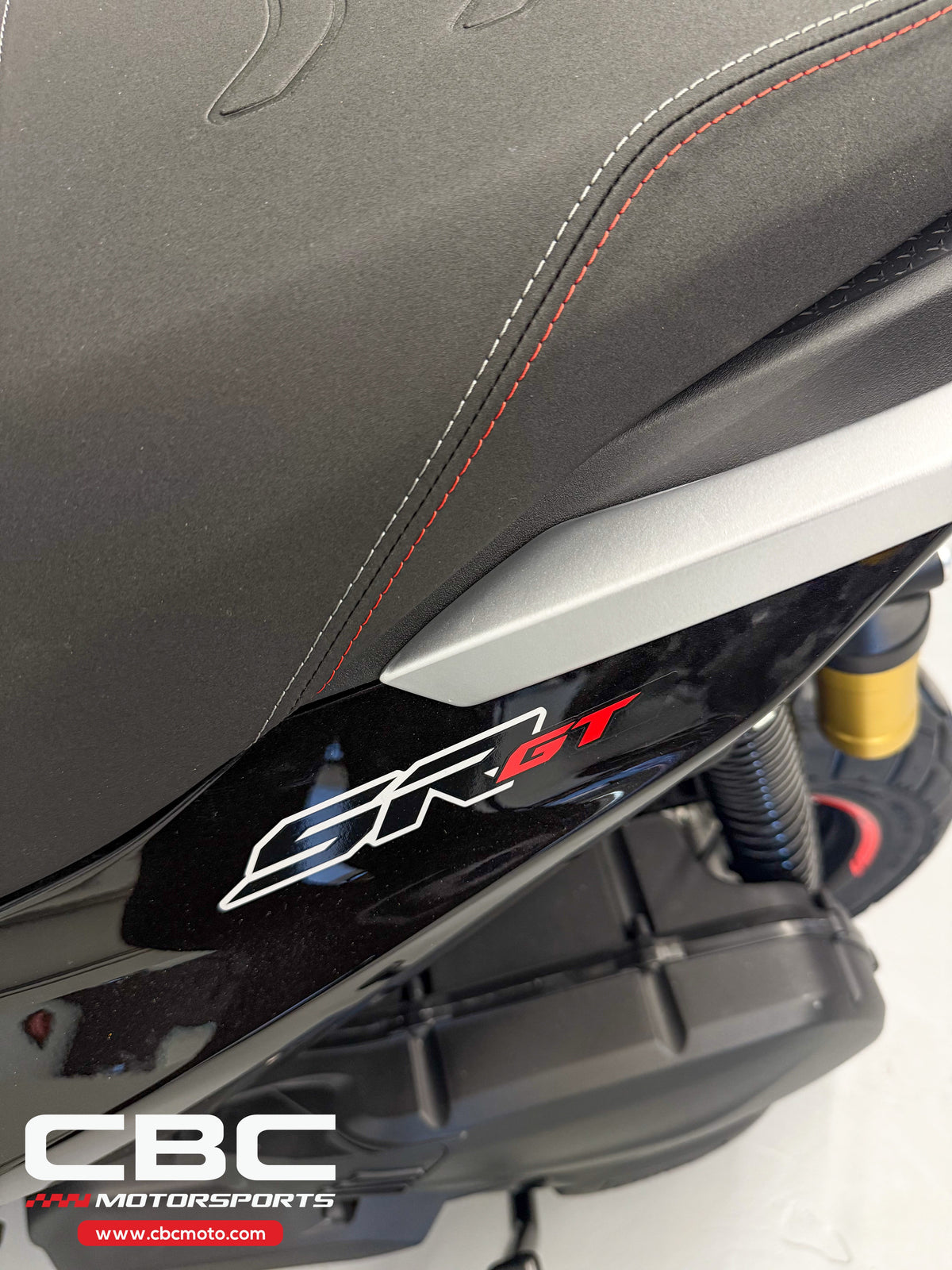 2027 Aprilia SR GT 400 - Rugged Black - AP2151