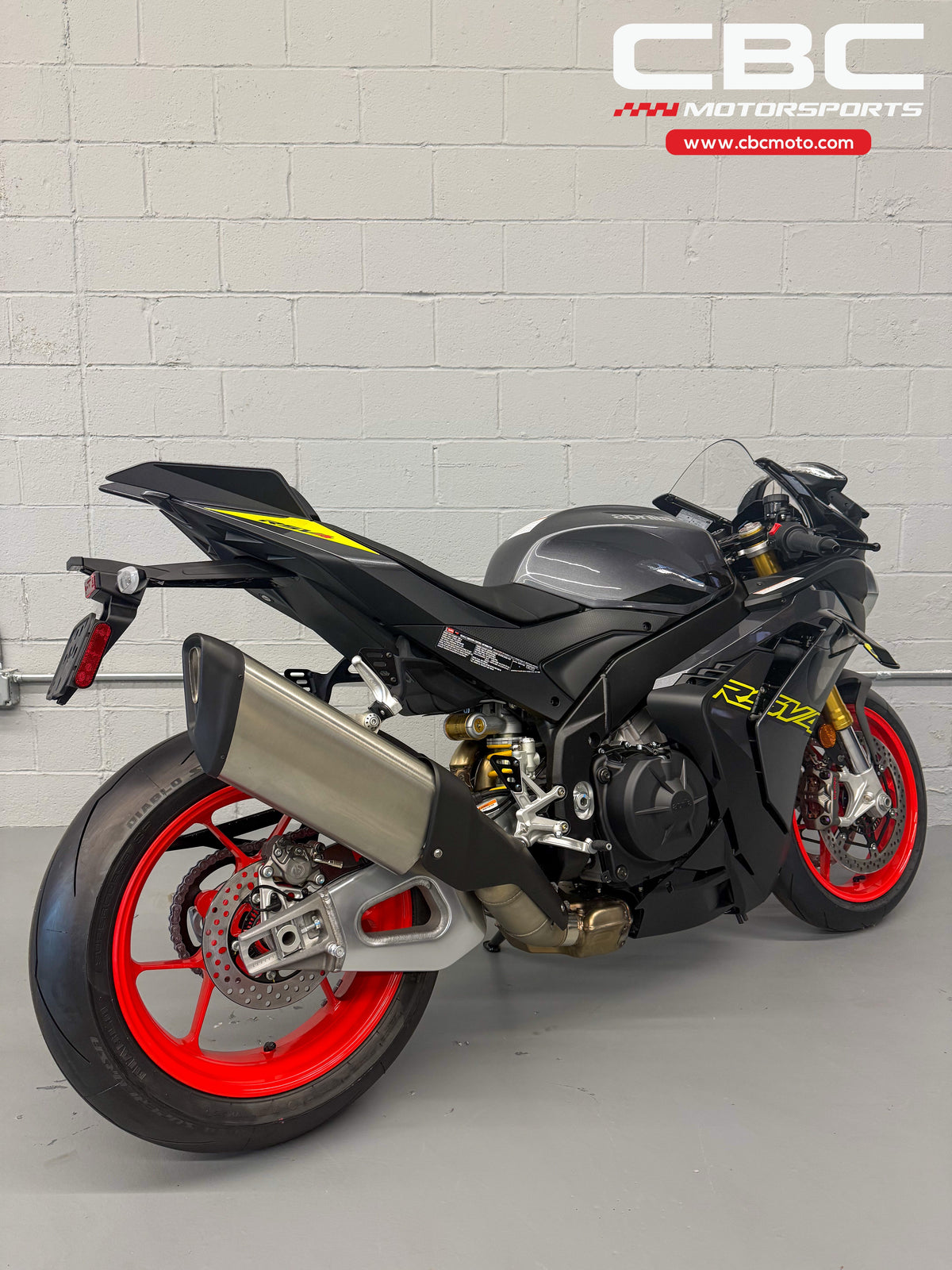 2027 Aprilia RSV4 - Poison Yellow - AP2148