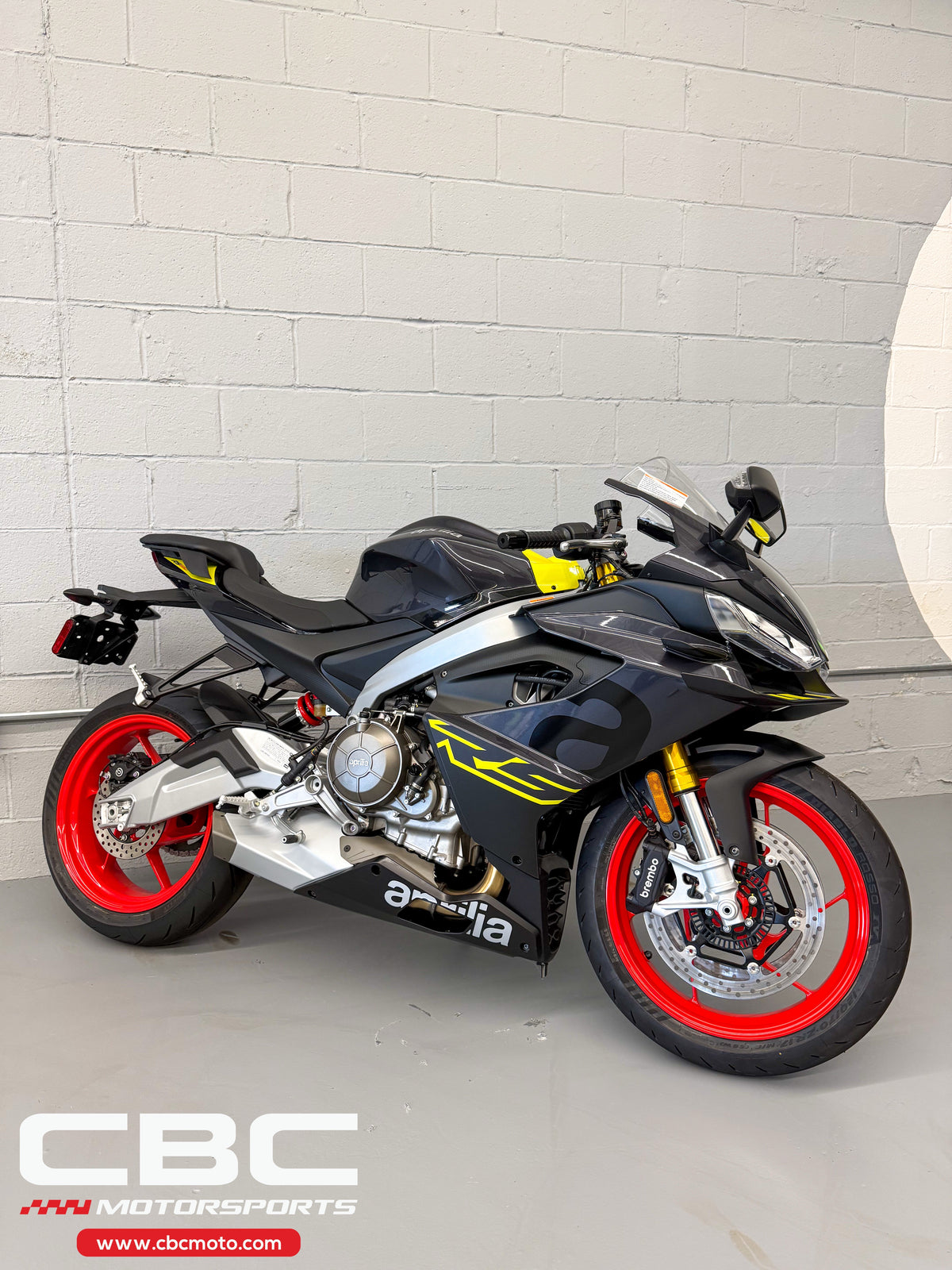 2026 Aprilia RS 660 - Venom Yellow - AP2129