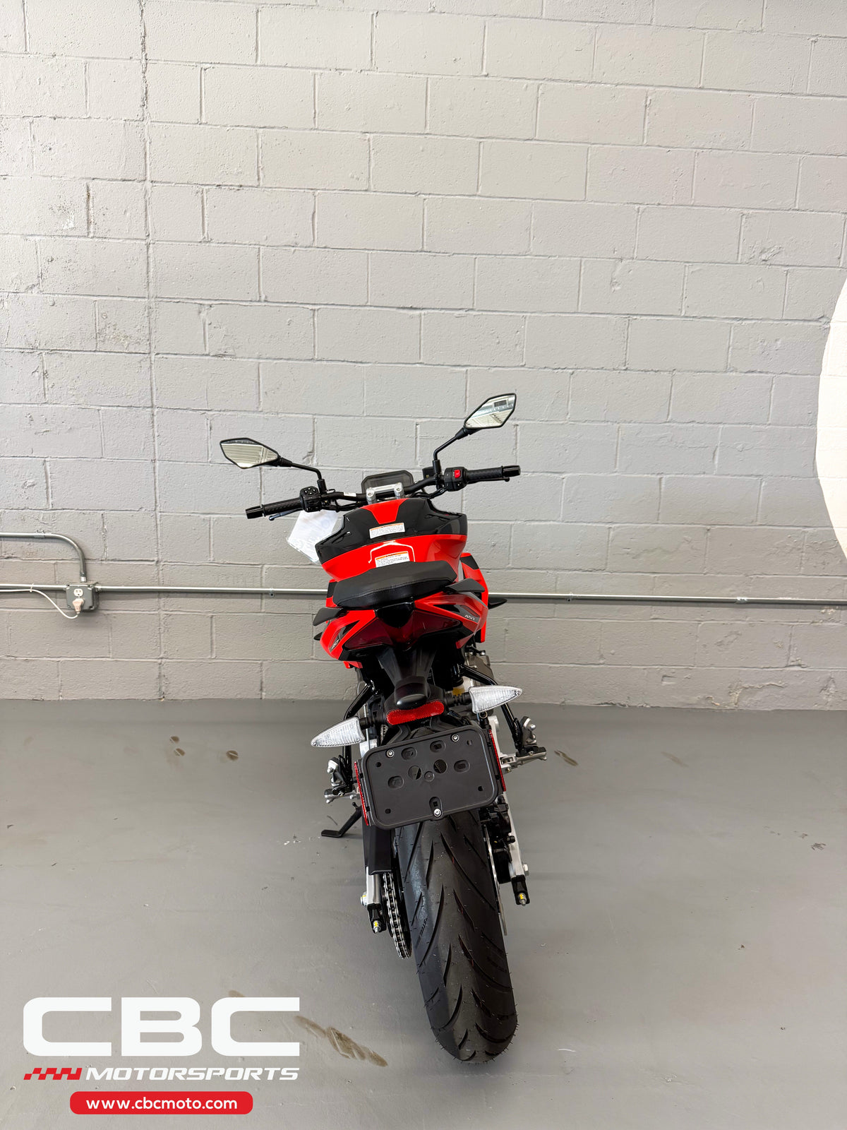 2026 Aprilia Tuono 457 - Piranha Red - AP2105