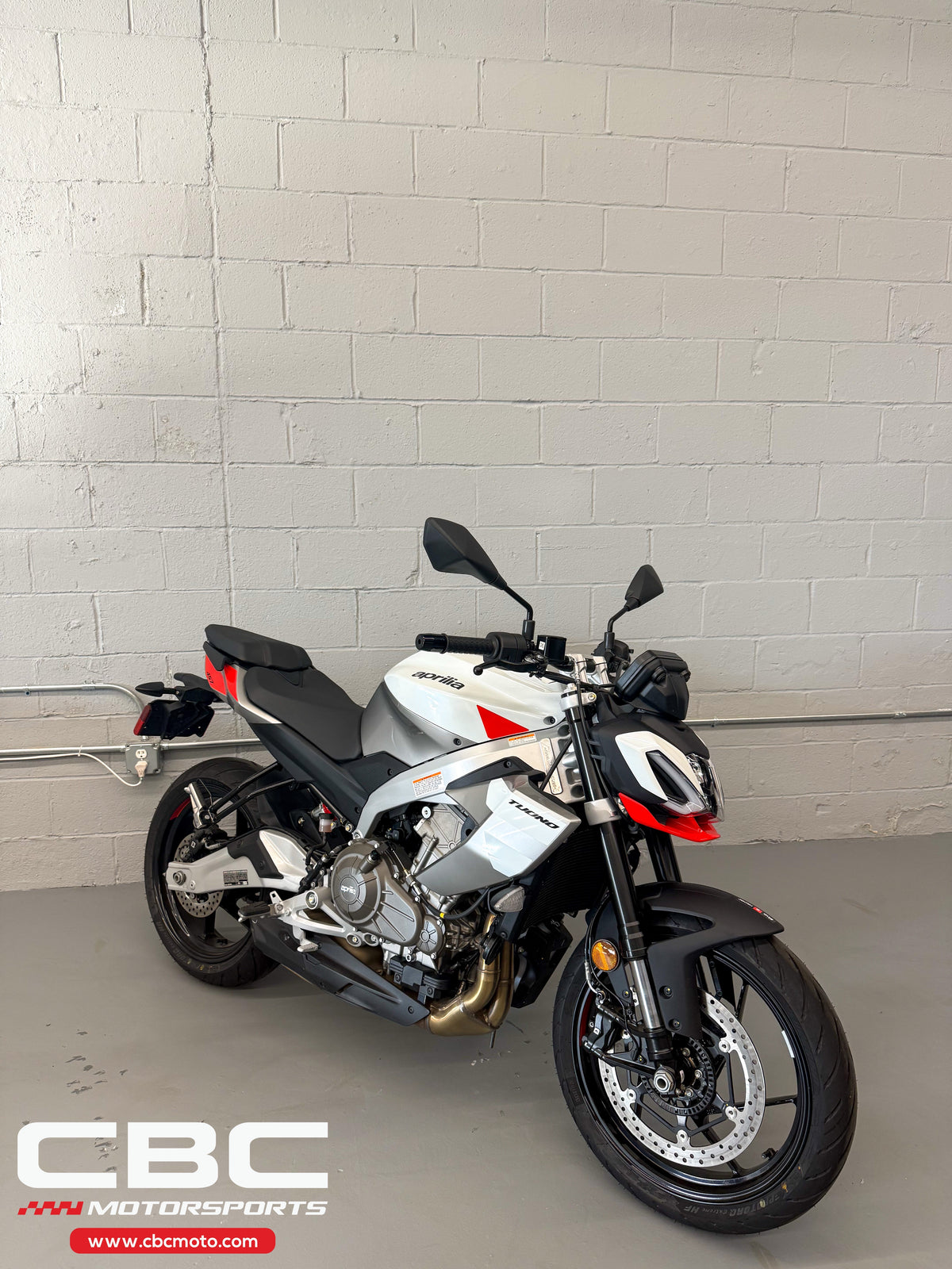 2026 Aprilia Tuono 457 - Puma Grey - Demo - AP2103
