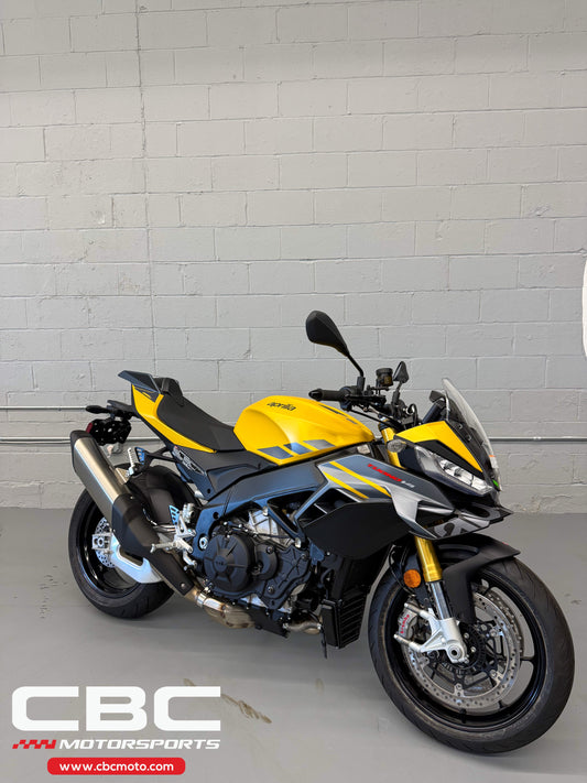 2026 Aprilia Tuono V4 - Scorpion Yellow - AP2112