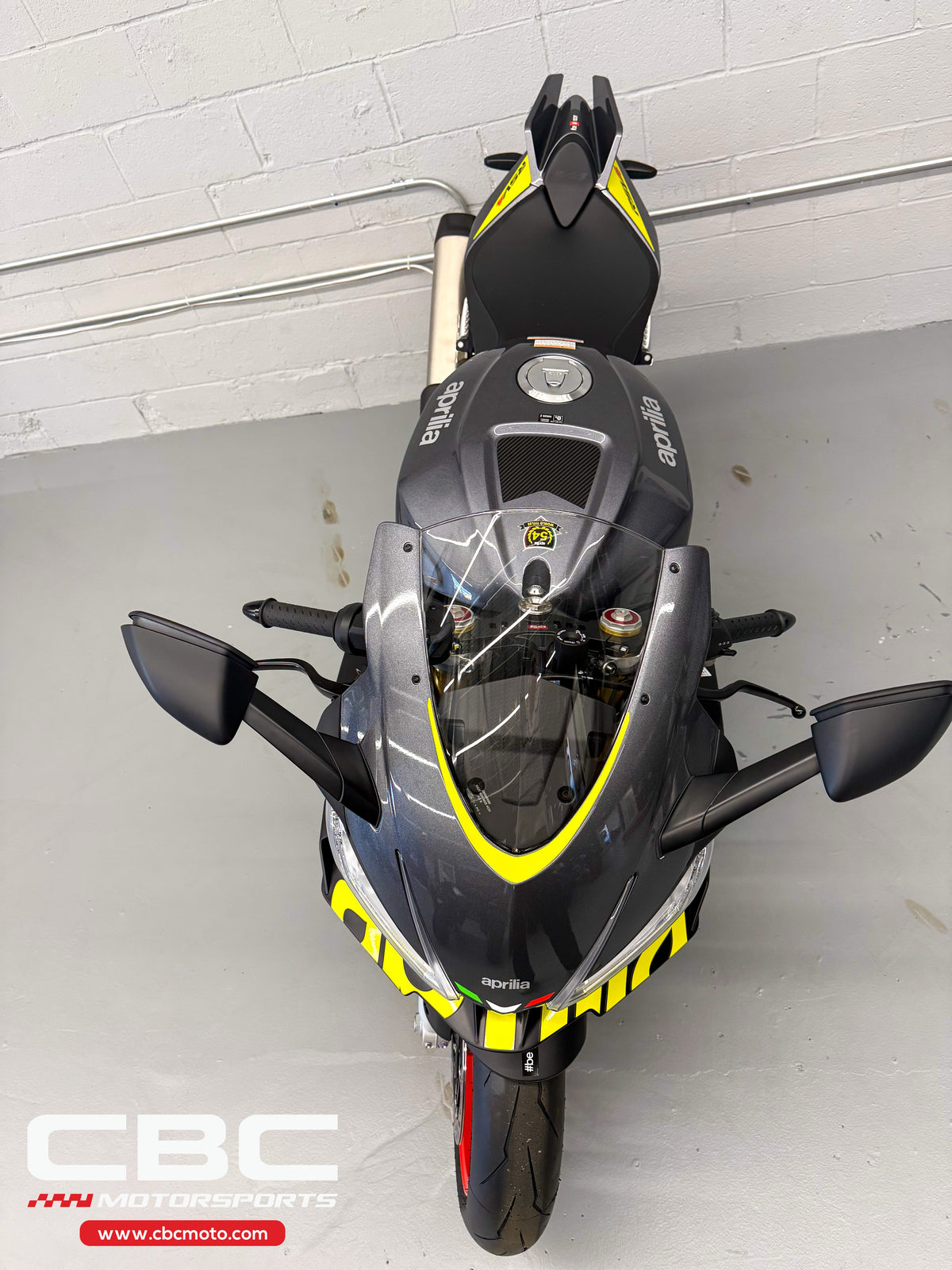 2027 Aprilia RSV4 - Poison Yellow - AP2148