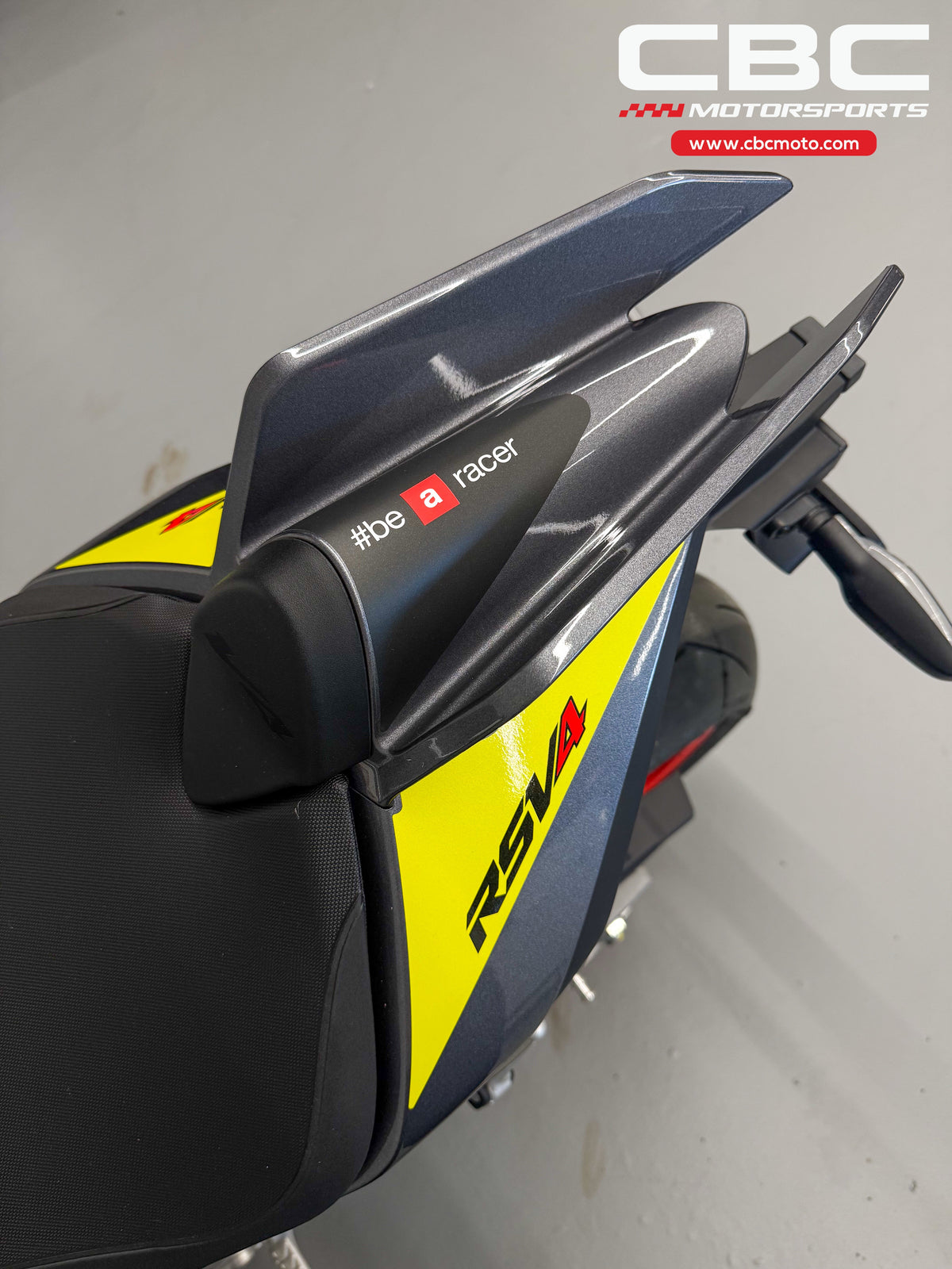 2027 Aprilia RSV4 - Poison Yellow - AP2148