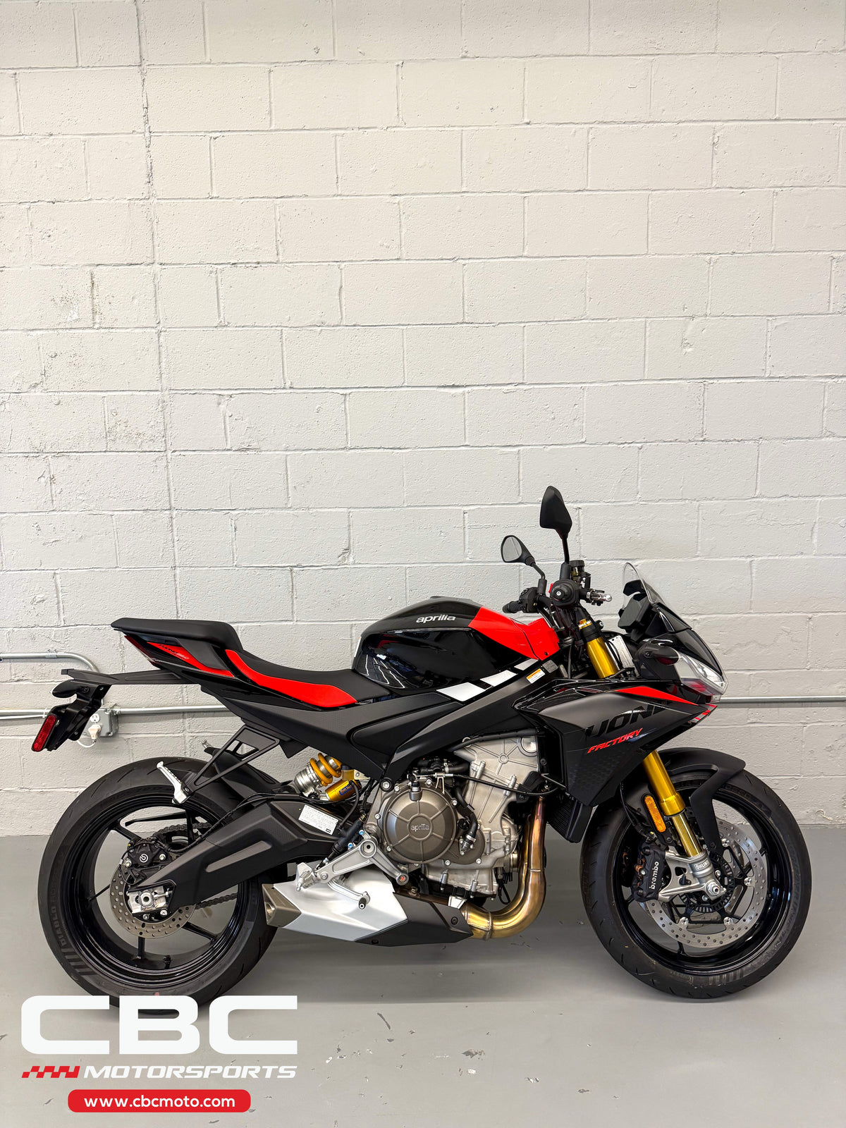 2026 Aprilia Tuono 660 Factory - Dark Banshee - AP2106