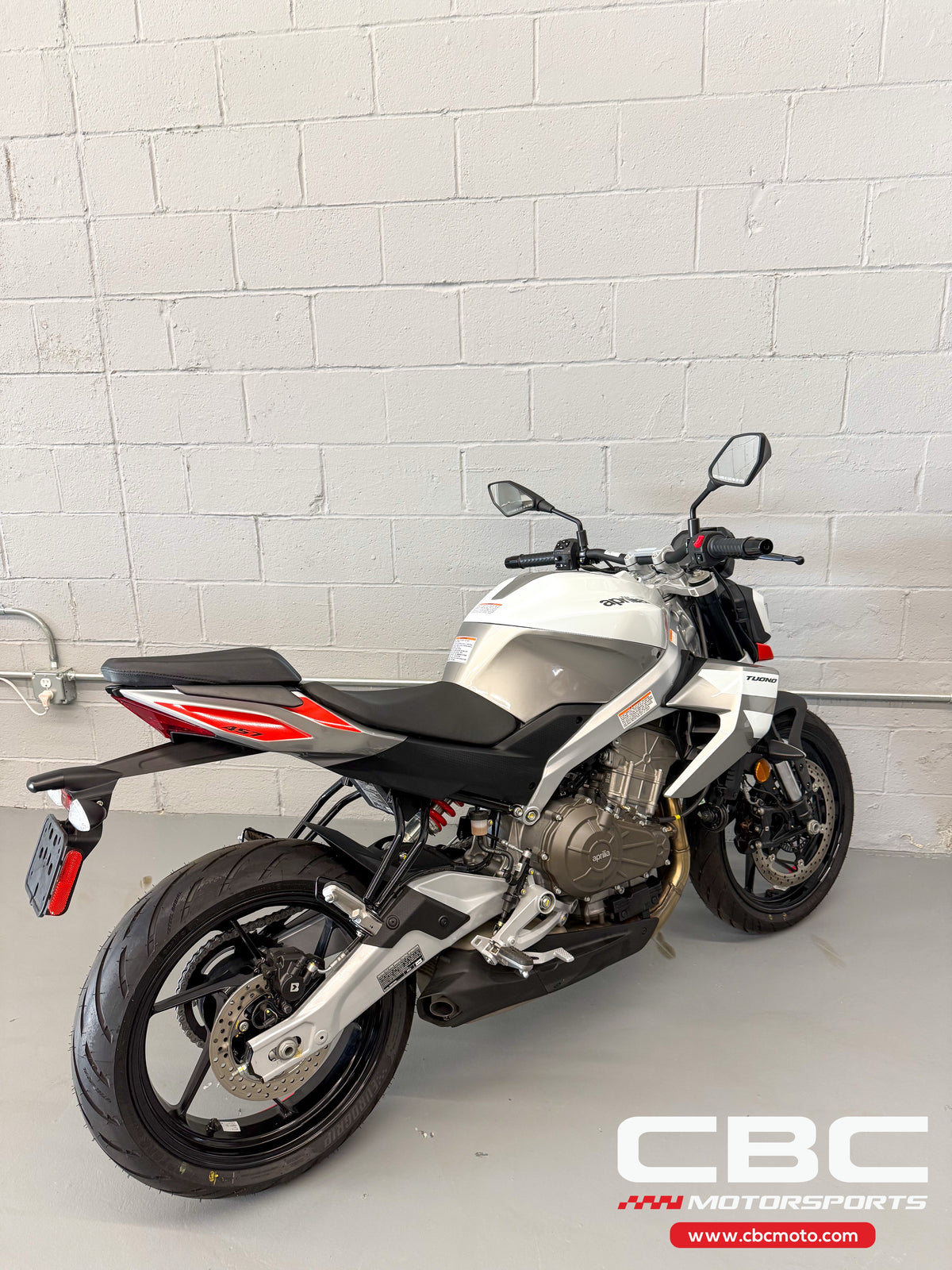 2026 Aprilia Tuono 457 - Puma Grey - AP2104