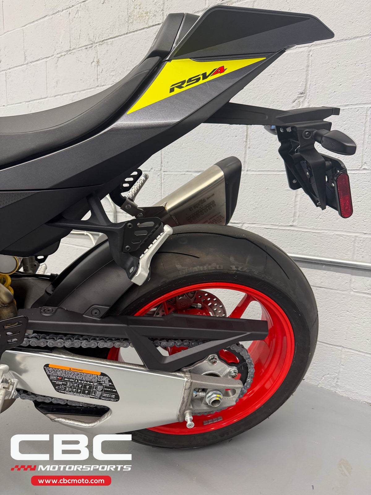 2027 Aprilia RSV4 - Poison Yellow - AP2148