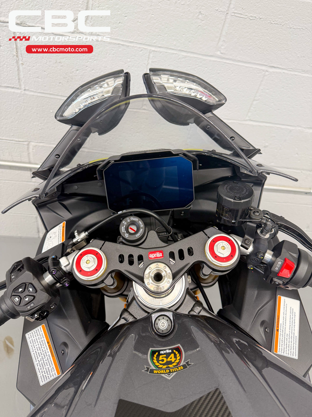 2027 Aprilia RSV4 - Poison Yellow - AP2148
