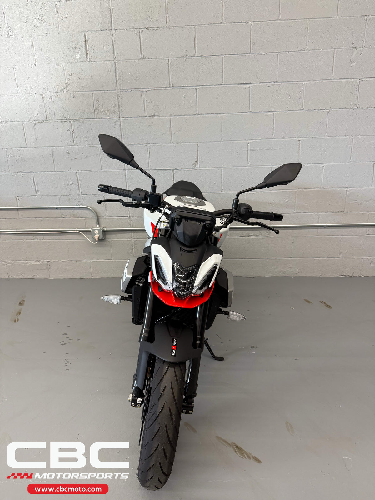 2026 Aprilia Tuono 457 - Puma Grey - Demo - AP2103