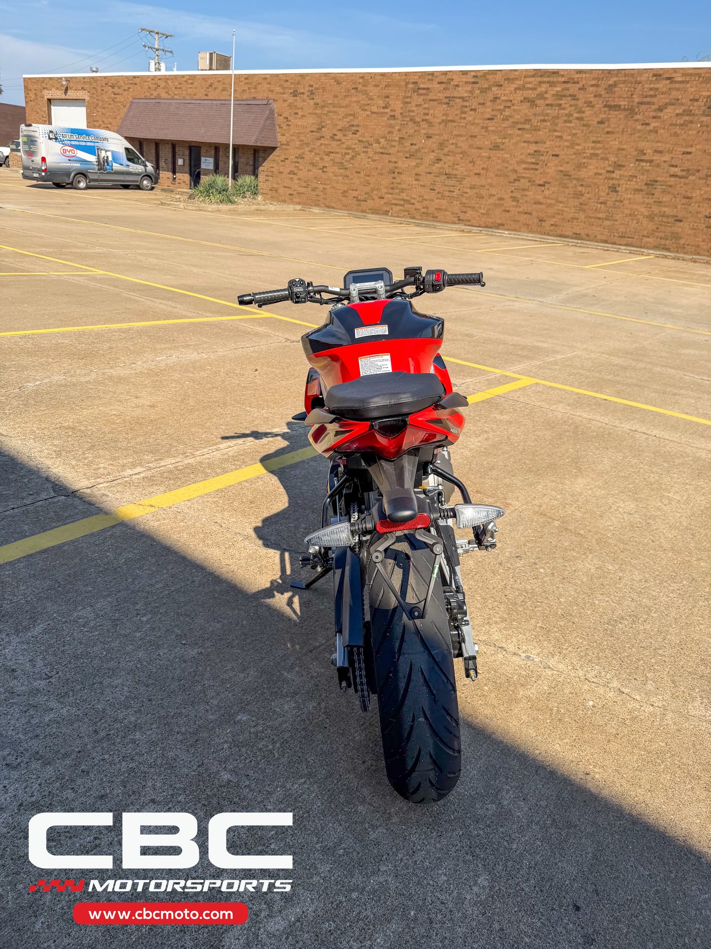 2026 Aprilia Tuono 457 - Piranha Red - AP2105