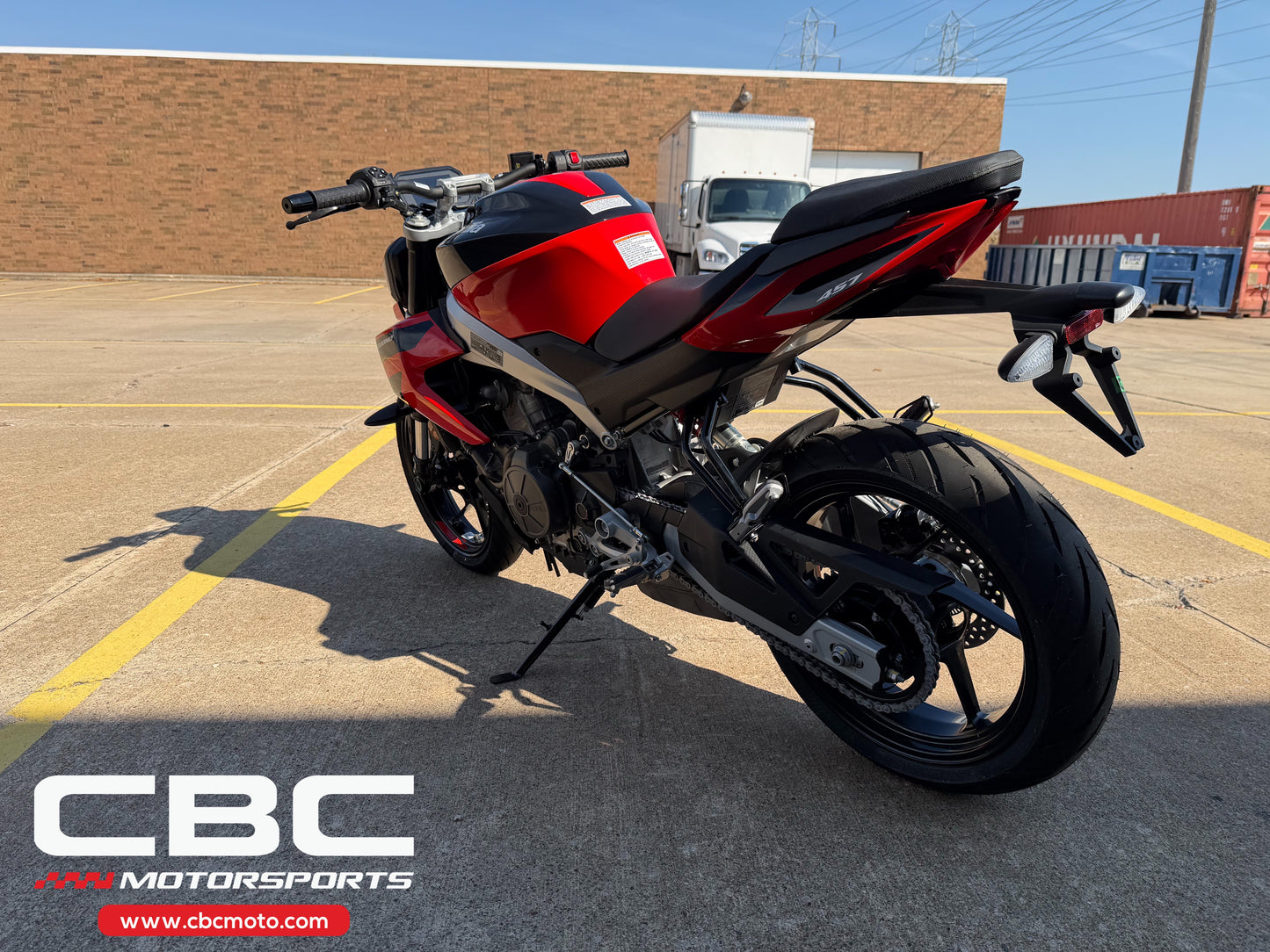 2026 Aprilia Tuono 457 - Piranha Red - AP2105