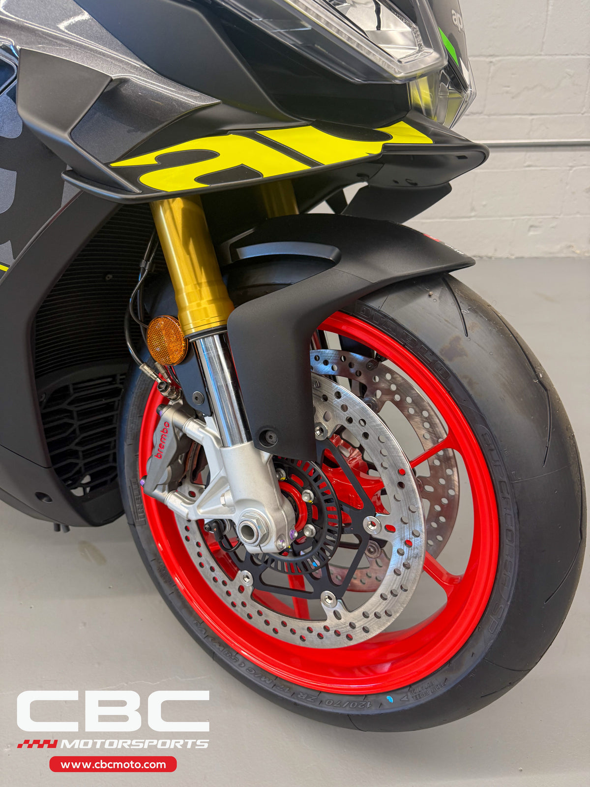 2027 Aprilia RSV4 - Poison Yellow - AP2148