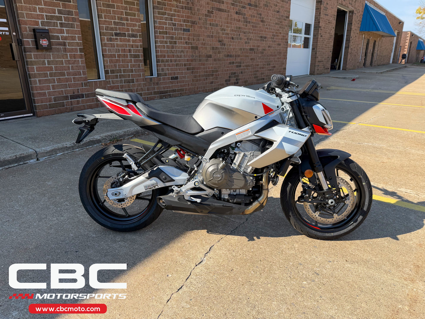 2026 Aprilia Tuono 457 - Puma Grey - AP2104