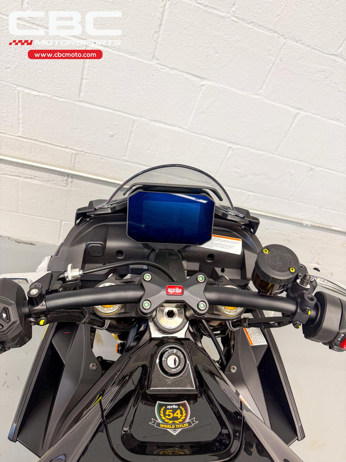 2027 Aprilia Tuono 660 Factory - Shakedown Yellow - AP2138