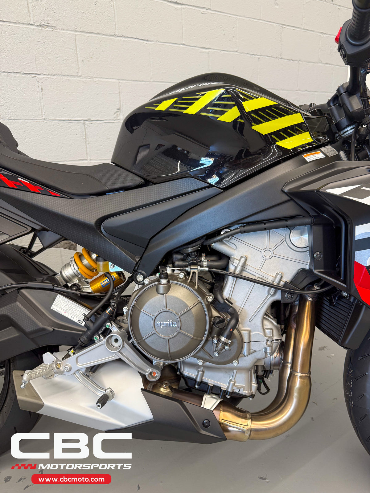 2027 Aprilia Tuono 660 Factory - Shakedown Yellow - AP2138