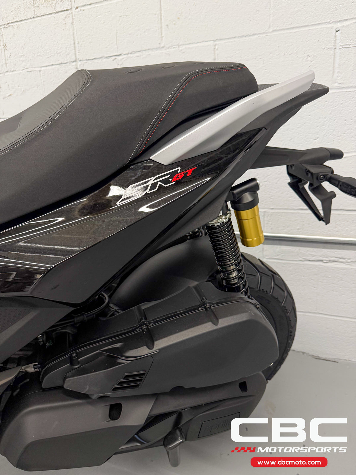 2027 Aprilia SR GT 400 - Rugged Black - AP2151