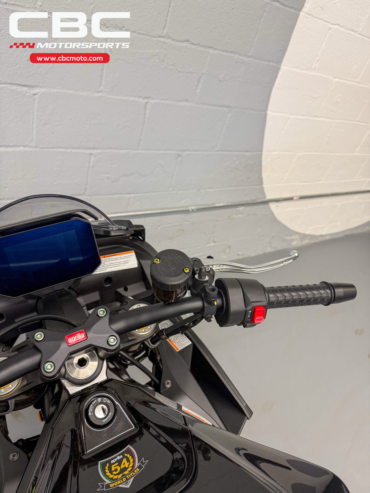 2027 Aprilia Tuono 660 Factory - Shakedown Yellow - AP2138
