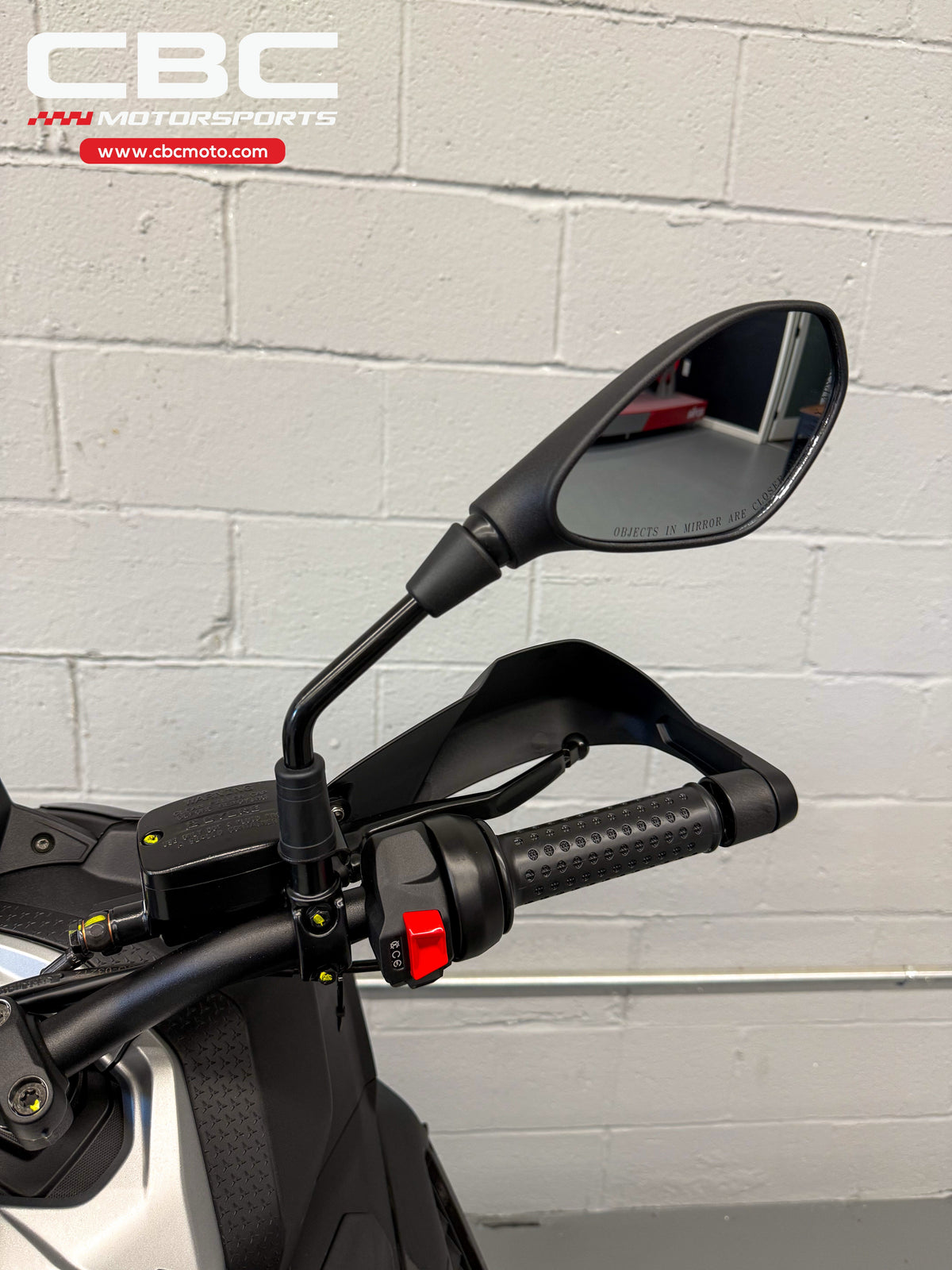 2027 Aprilia SR GT 400 - Rugged Black - AP2151