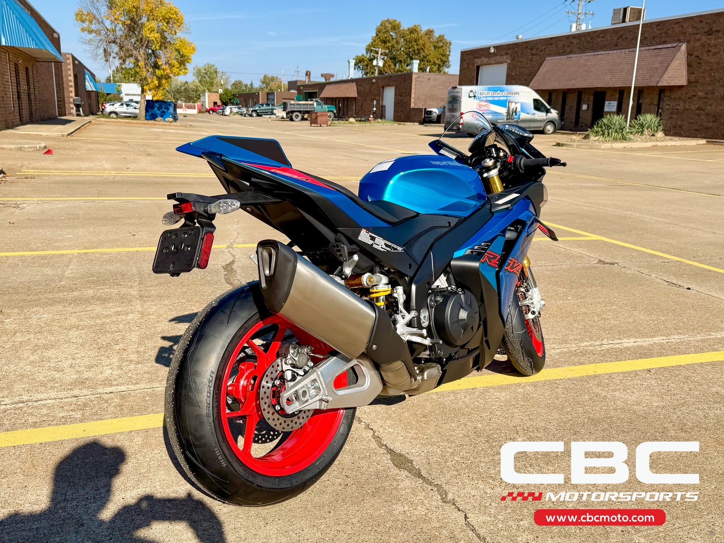 2026 Aprilia RSV4 - Stingray Blue - AP2119