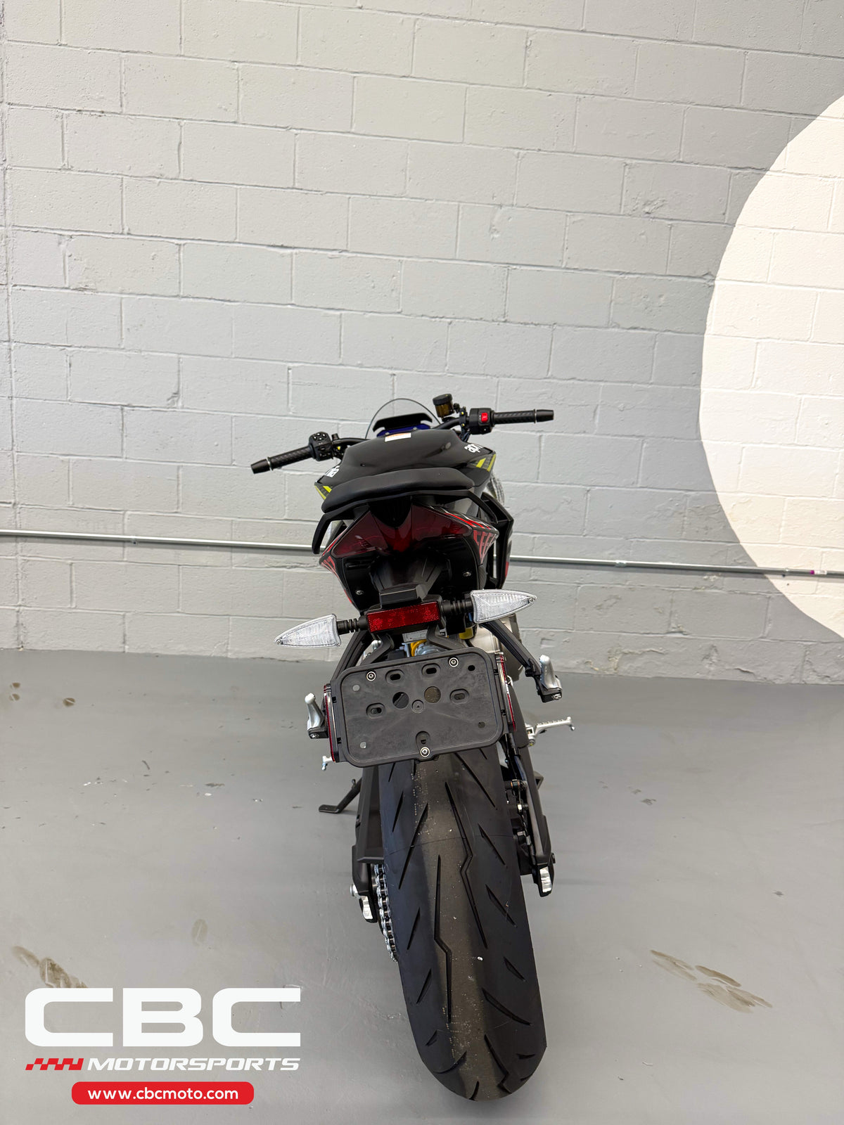 2027 Aprilia Tuono 660 Factory - Shakedown Yellow - AP2138