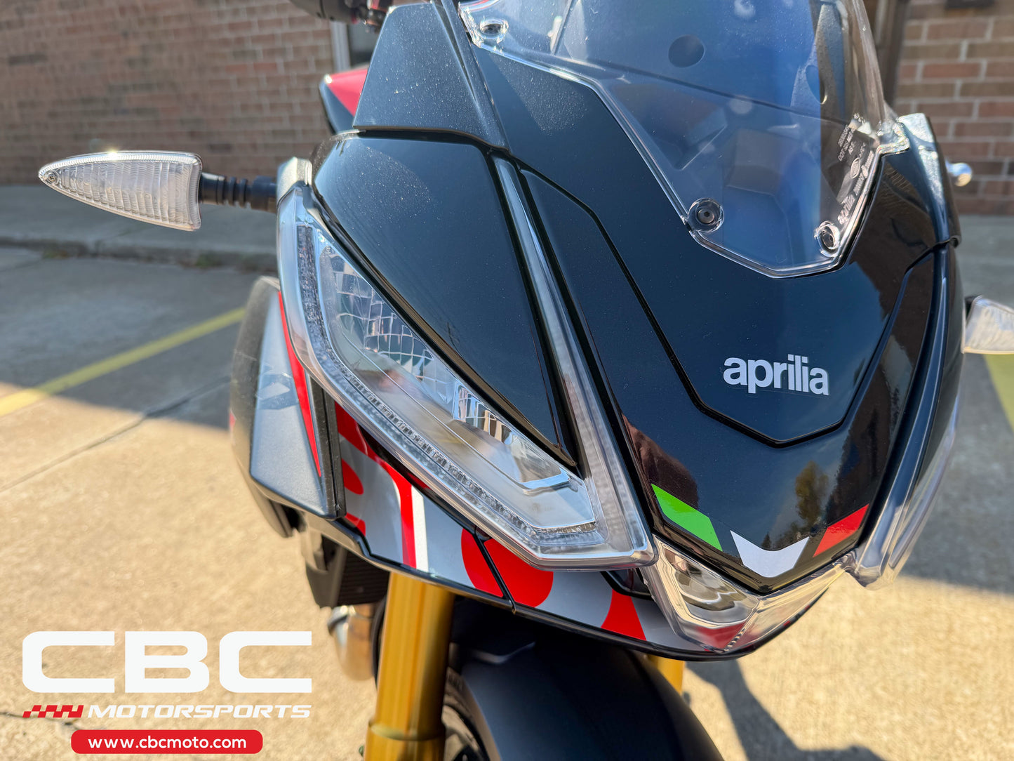 2026 Aprilia Tuono 660 Factory - Dark Banshee - AP2106