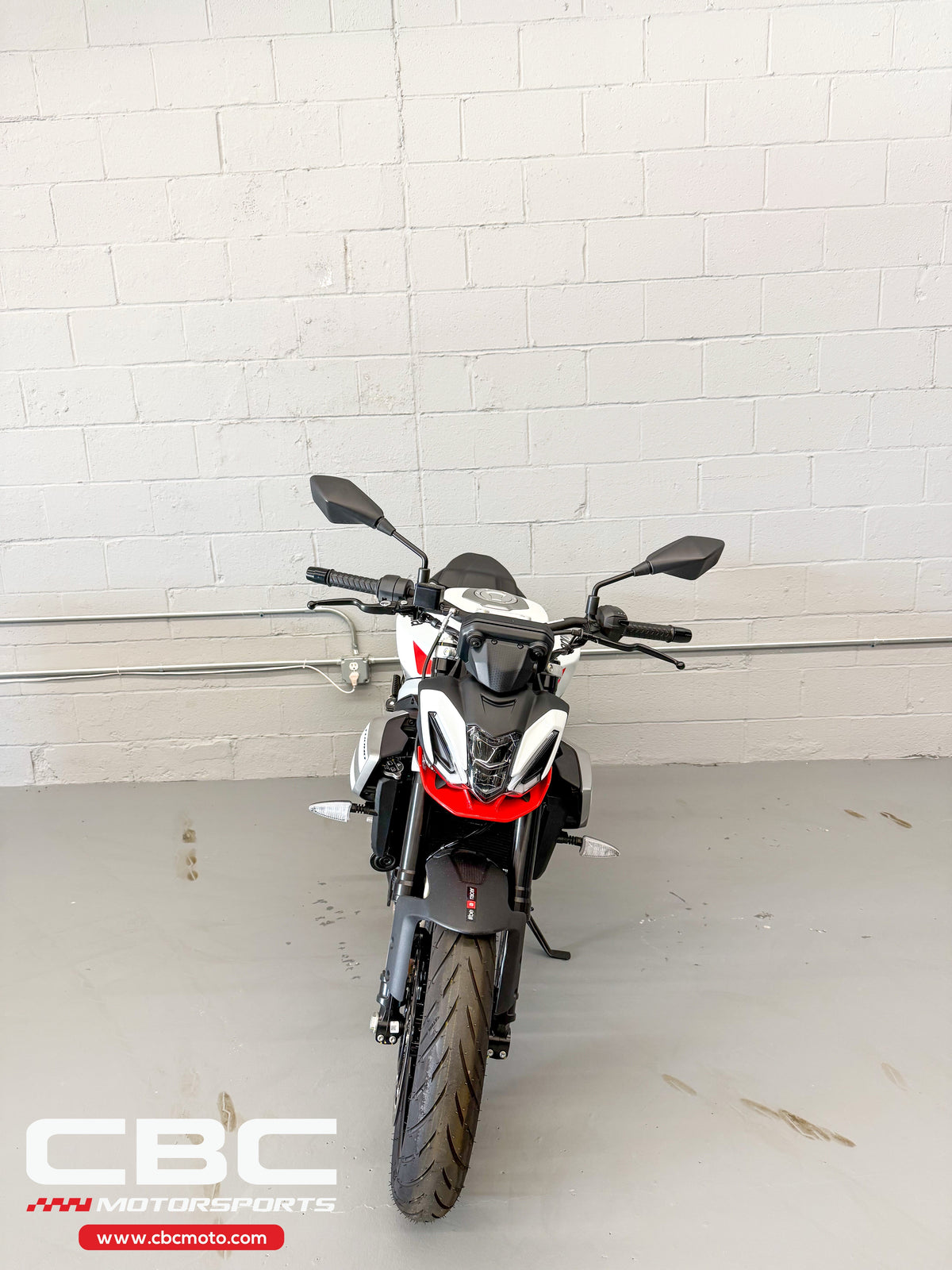 2026 Aprilia Tuono 457 - Puma Grey - AP2104