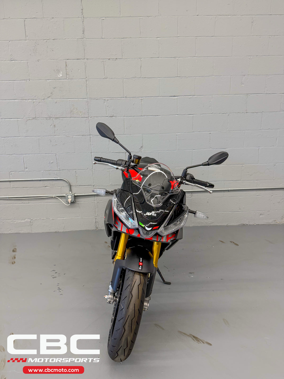 2026 Aprilia Tuono 660 Factory - Dark Banshee - AP2106