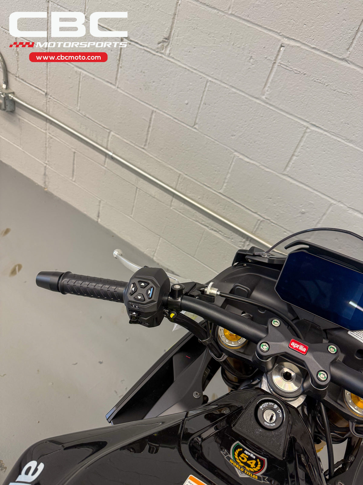 2027 Aprilia Tuono 660 Factory - Shakedown Yellow - AP2138