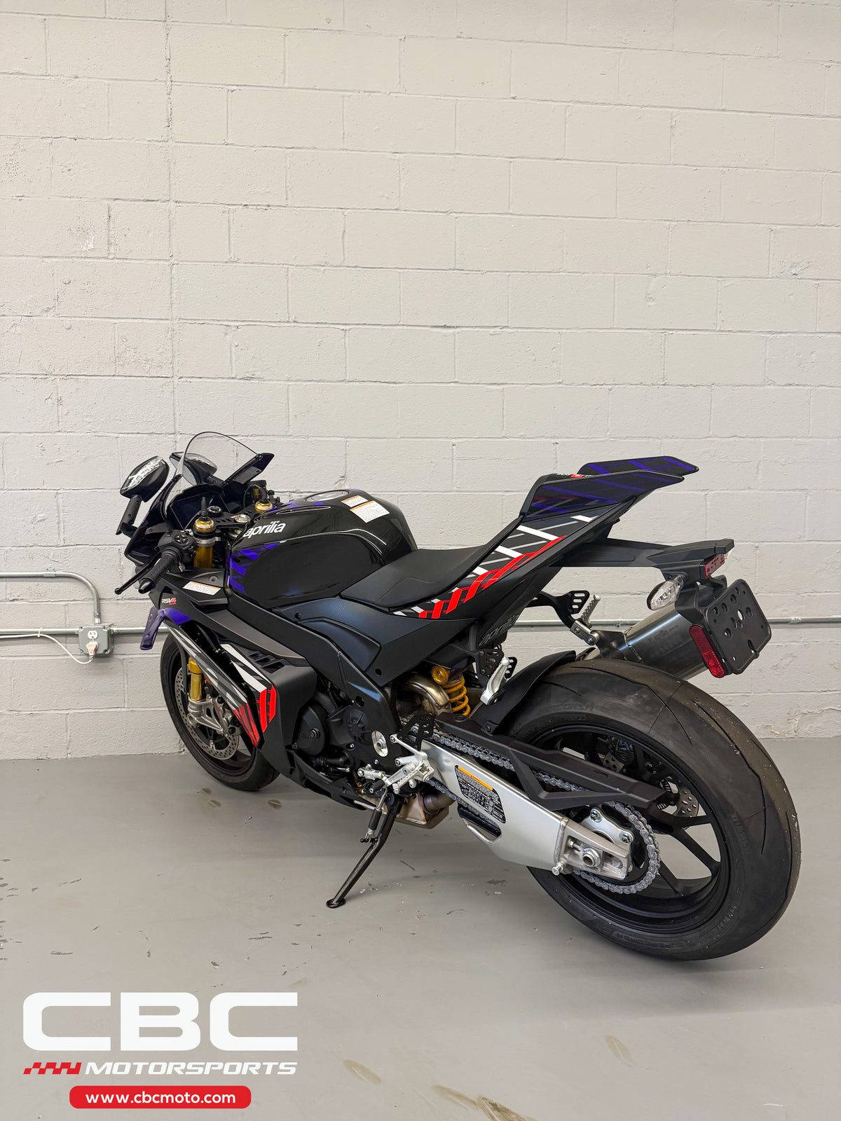 2027 Aprilia RSV4 Factory - Shakedown Indigo - AP2144