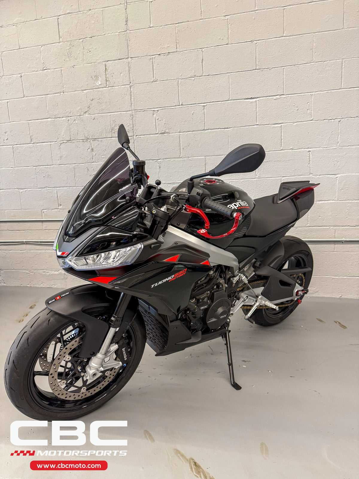 2022 Aprilia Tuono 660 Factory - Factory Dark - PO2101
