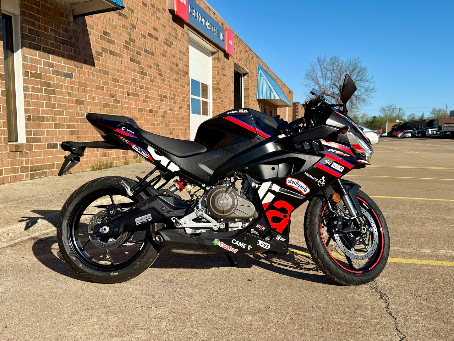 2026 Aprilia RS 457 - GP Replica Black - AP2134