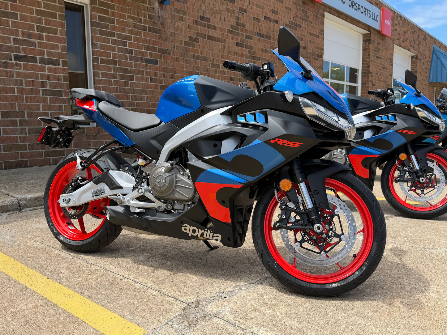 2026 Aprilia RS 457 - Coral Snake Blue - AP2136