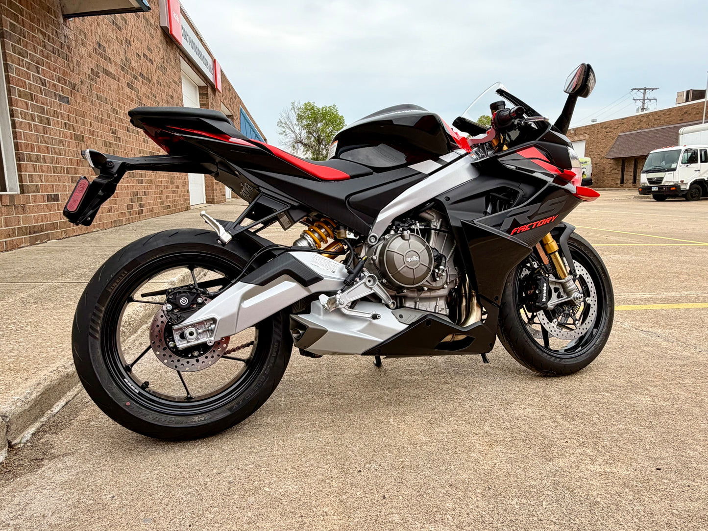 2026 Aprilia RS 660 Factory - Dark Banshee - AP2120